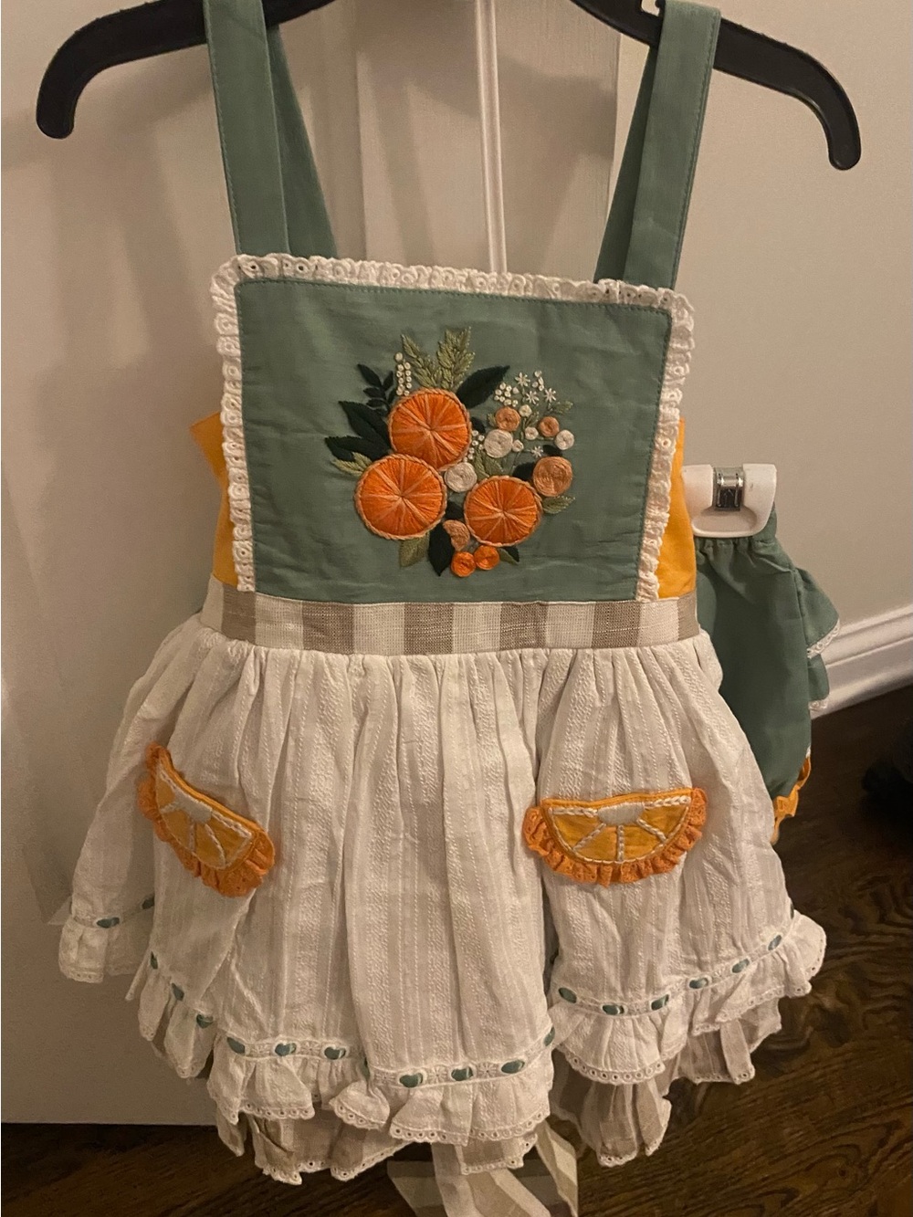 Mia miel clementine dress Embroidery
